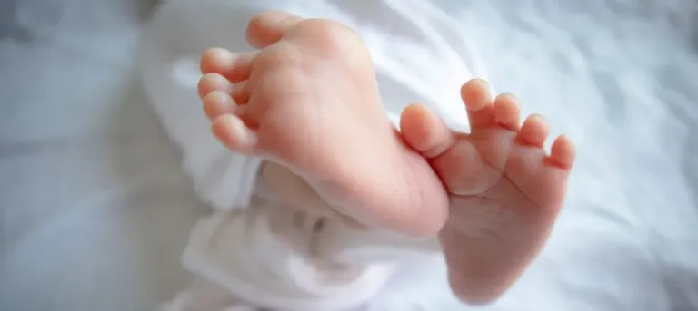 Primeiros bebês do ano nascidos na região são meninas