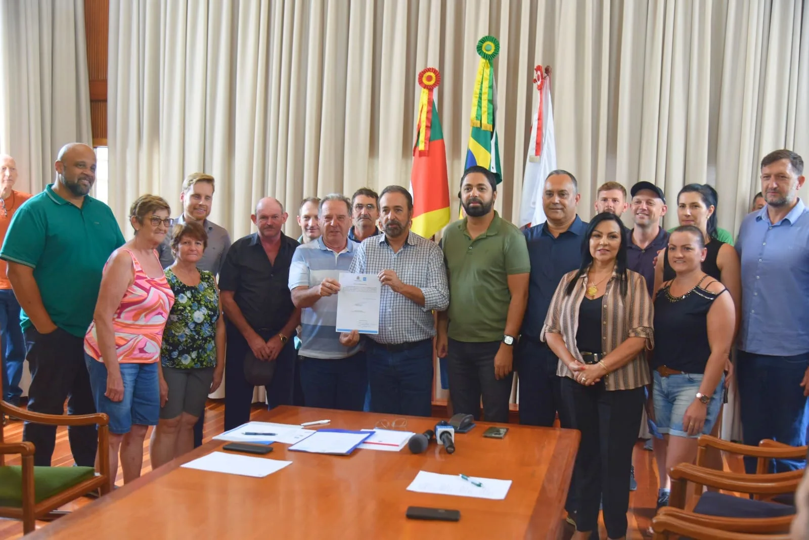 Sérgio Moraes anuncia cerca de R$ 3 milhões em obras na cidade e no interior