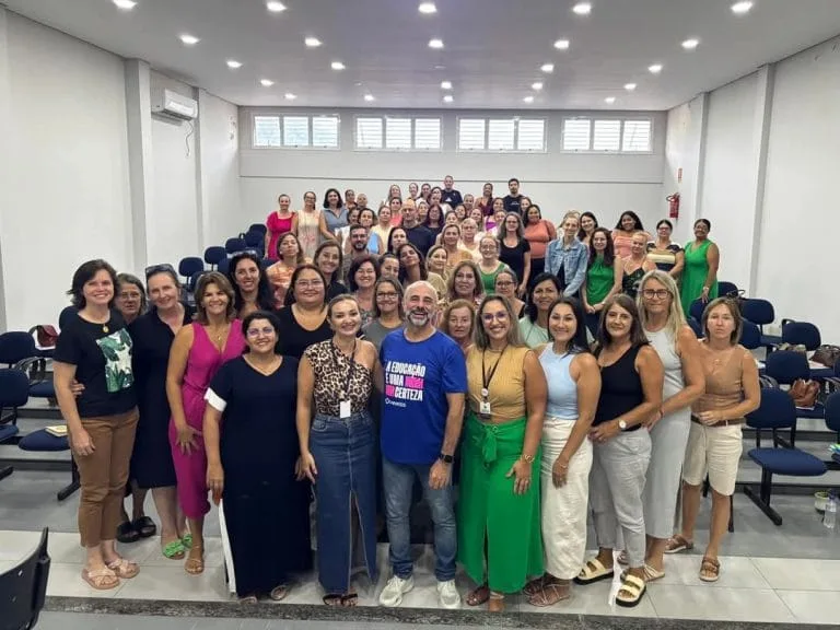 SMEC promove formação pedagógica para educadores