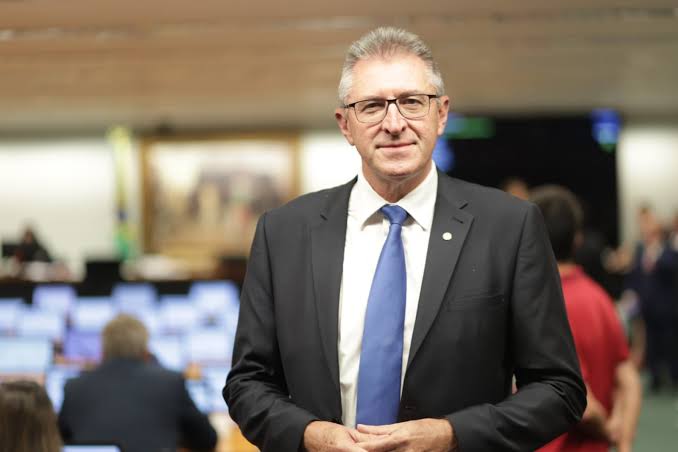 Heitor Schuch confirma saída do PSB e filiação ao PSD em movimento conjunto no Rio Grande do Sul