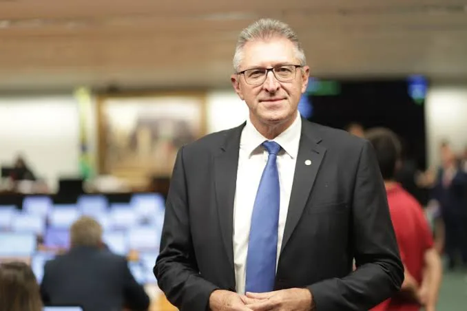 Heitor Schuch confirma saída do PSB e filiação ao PSD em movimento conjunto no Rio Grande do Sul