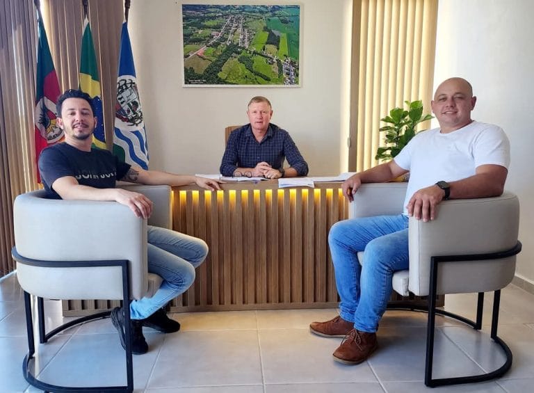 Prefeitura pagará 1ª parcela do  13º salário nesta terça-feira, 15