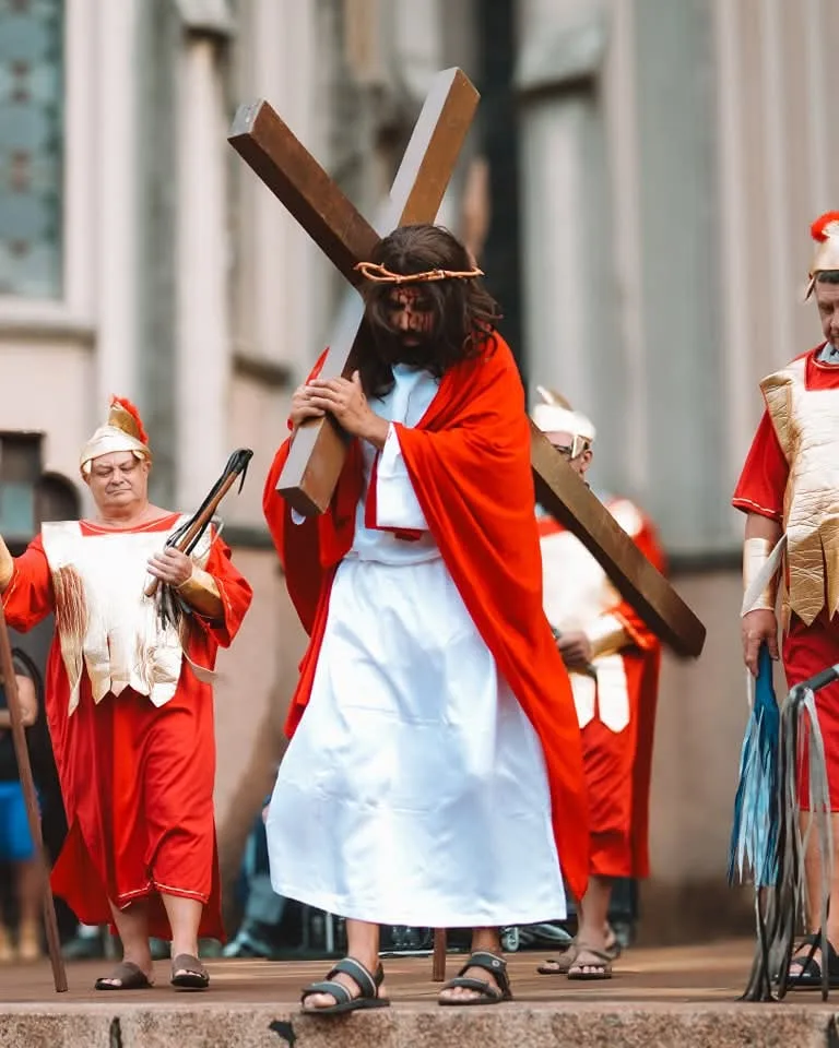 Tradicional Caminhada da Paixão de Cristo de Santa Cruz do Sul chega a 15ª edição