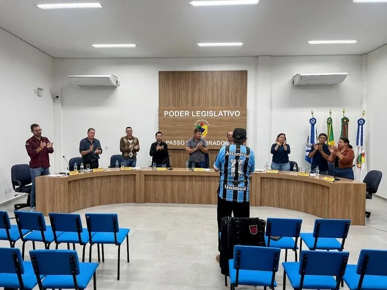 Câmara de Vereadores de Passo do Sobrado homenageia mães de pessoas com autismo com Moção de Aplausos