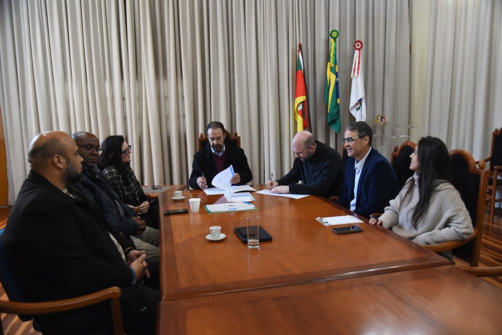 Prefeitura e concessionária da Estação Rodoviária assinam protocolo de intenções
