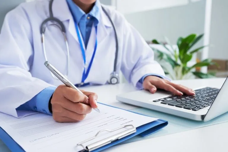 Prefeitura abre processo seletivo para contratação de médico clínico geral