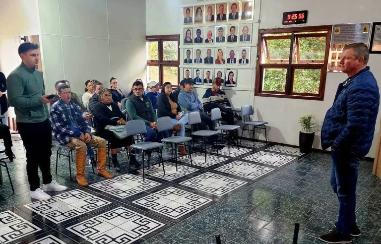 Administração Municipal e Emater promovem capacitação para emissão de Nota Fiscal Eletrônica