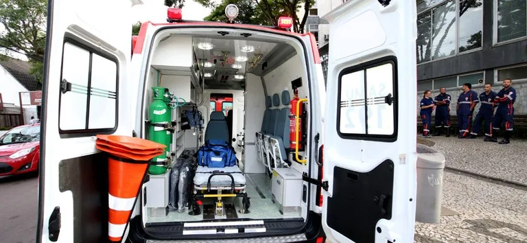 Santa Cruz do Sul recebe nova ambulância do SAMU 192
