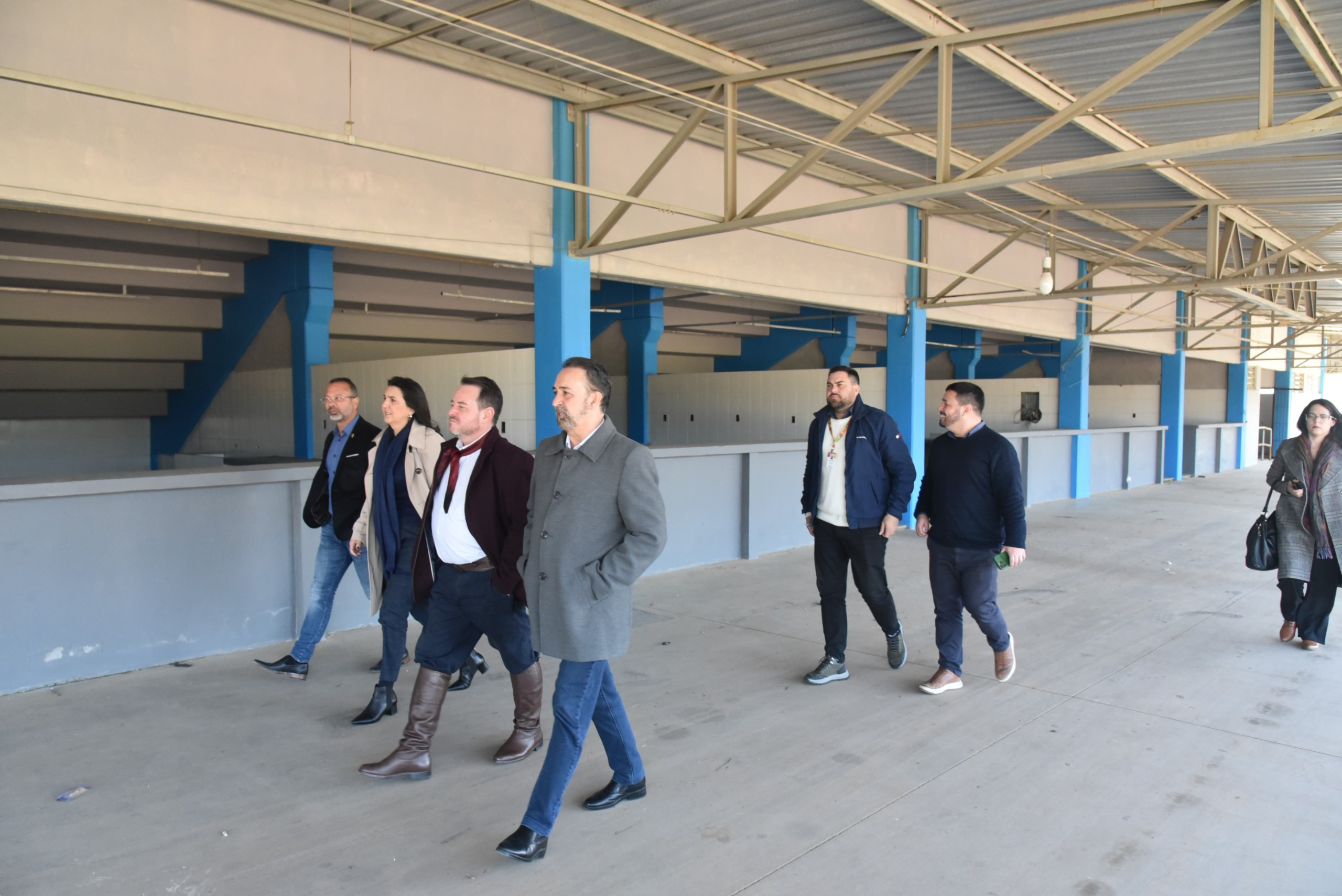 Prefeito conduz secretário estadual de Turismo em visita a obras no Autódromo