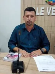 Dion Souza comenta situação das chuvas e avanço das obras da Escola Odette