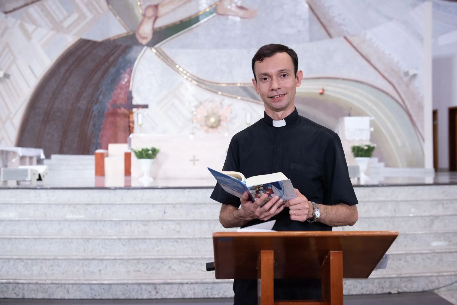 Vocacionados a revelar a face de Cristo