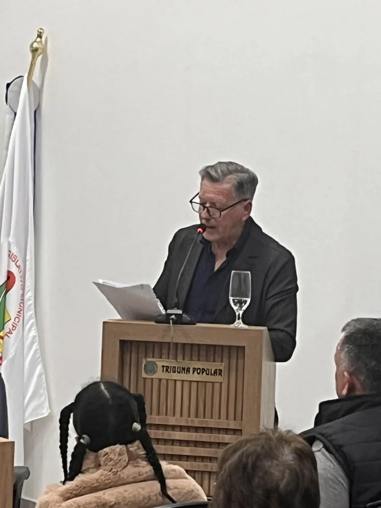 Vereador Evaldir se declara favorável ao projeto e afirma estar “do lado do emprego”