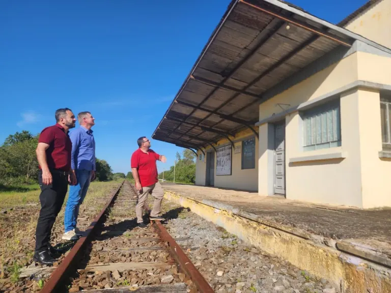 Prefeitos do Vale Verde, General Câmara e Rio Pardo alinham
tratativas para implantação de trem turístico no Vale do Rio Pardo