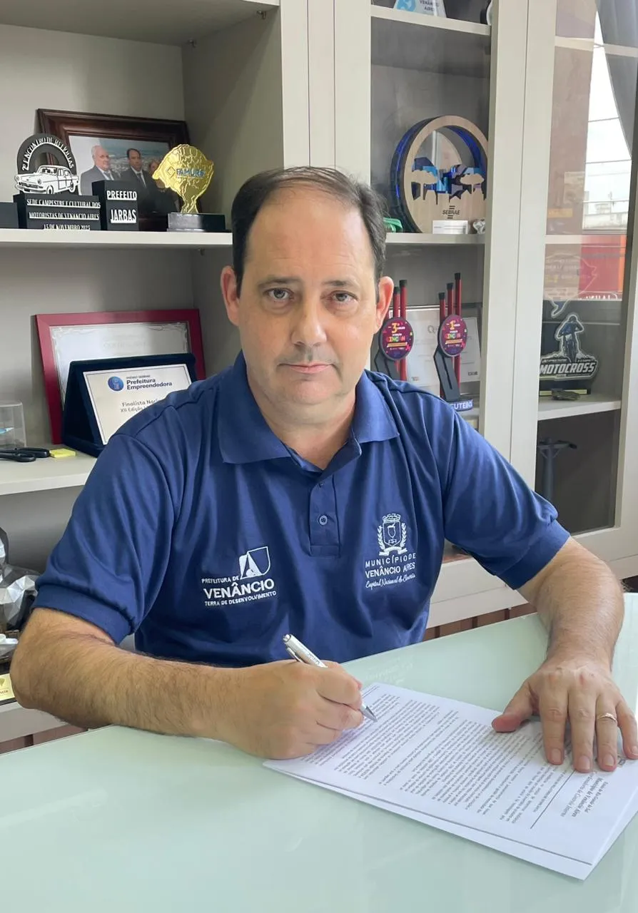 Venâncio Aires: Prefeito assina repasse extra de R$ 1,1 milhão para o Hospital