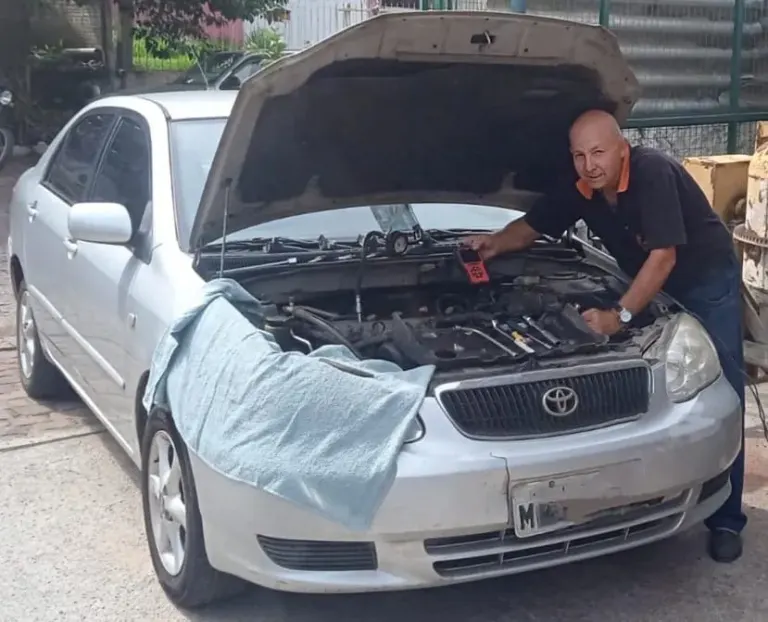 Dia do Mecânico destaca trajetória de Sérgio Avelar e a evolução da mecânica automotiva em Rio Pardo