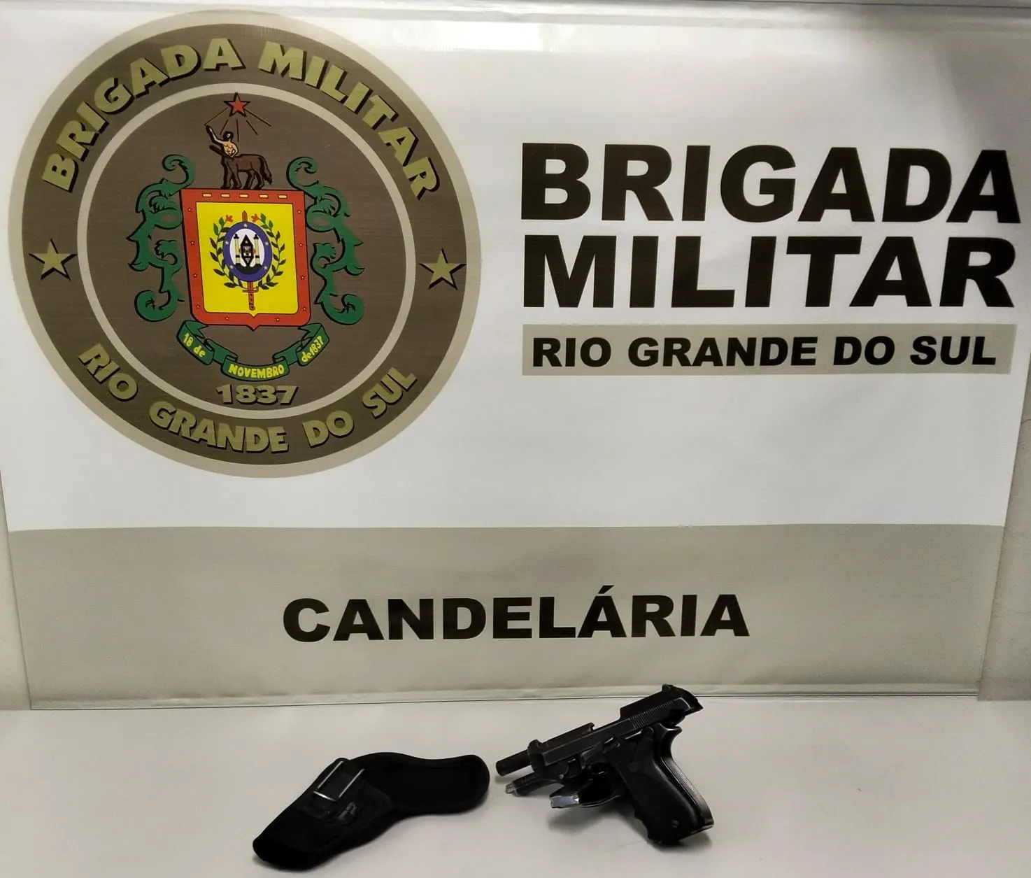 Brigada Militar de Candelária prende homem por porte ilegal de arma de fogo