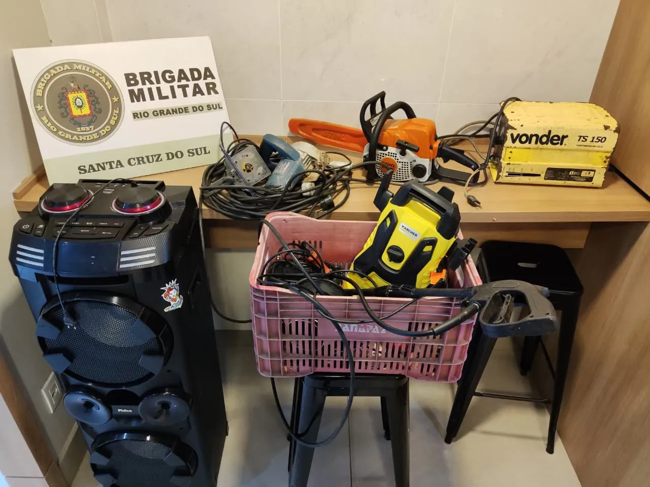 Brigada Militar de Santa Cruz do Sul prende homem em flagrante por receptação