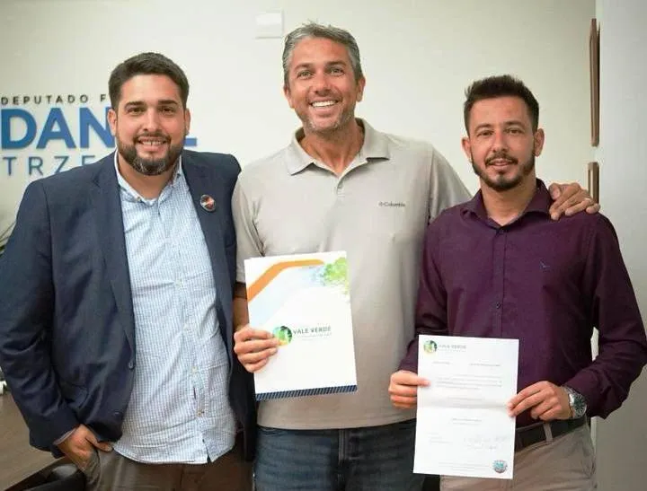 Prefeito em exercício Gabriel Mello solicita emenda parlamentar para iluminação pública em Vale Verde