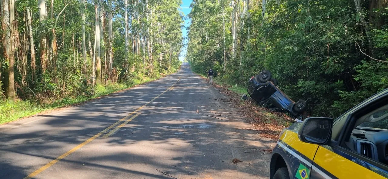 Saída de pista na BR-470 deixa jovem de 22 anos morto em Triunfo
