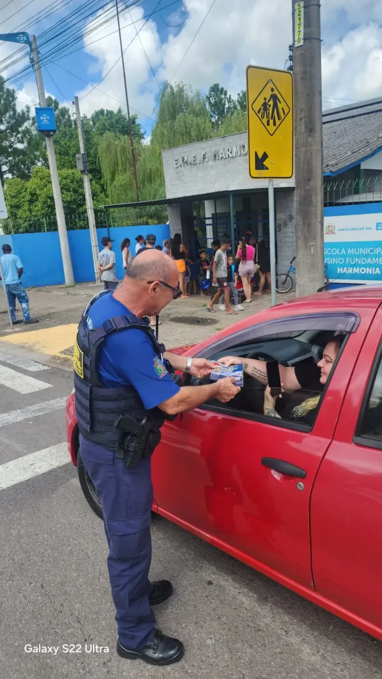 Guarda Municipal reforça segurança nas escolas