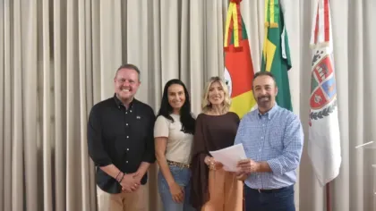 Prefeito recebe visita do deputado Covatti Filho