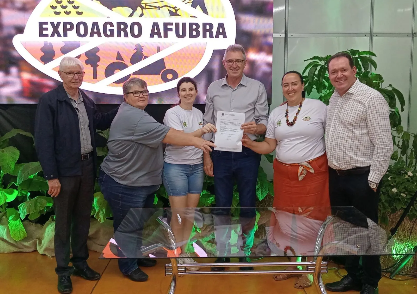 Emenda parlamentar fortalece Coopasvale e garante alimentos para famílias de Passo do Sobrado