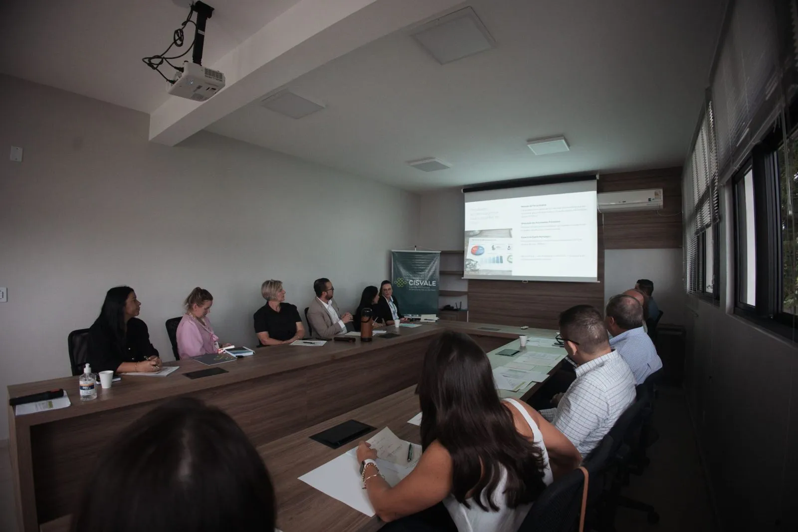 Cisvale reúne os 25 municípios e projeta novos investimentos na saúde