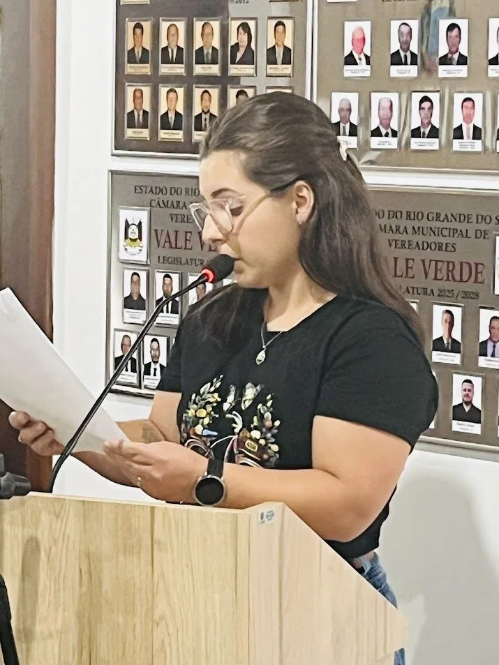 Camila Schons defende criação do Maio Furta-Cor e alerta para saúde mental materna em Vale Verde