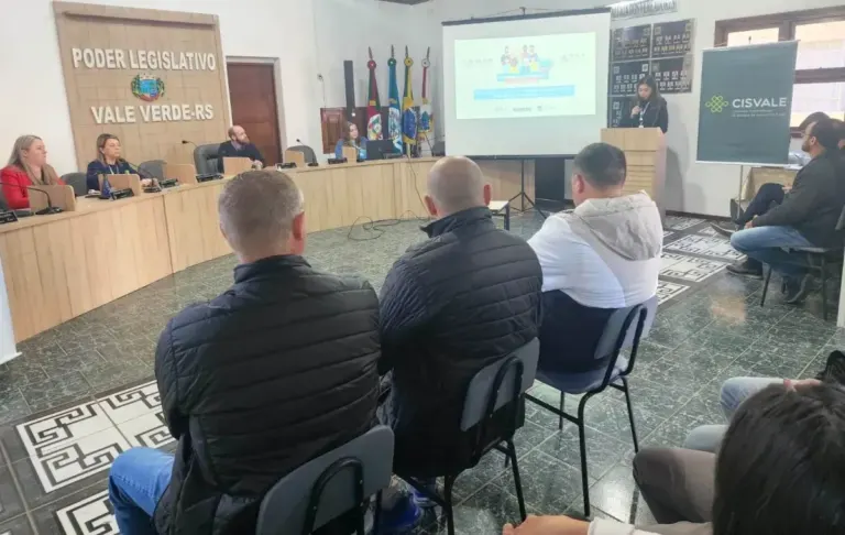 Município debate metas para universalizar saneamento básico em audiência pública