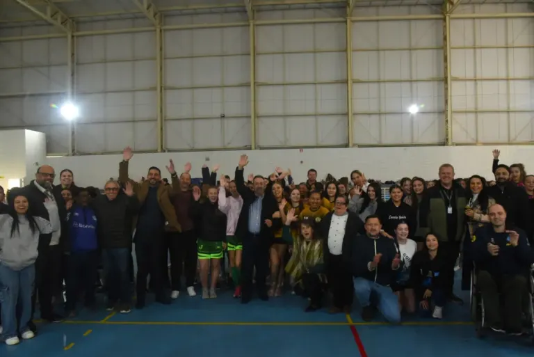 Reabertura do CIE marca retomada de atividades esportivas no Faxinal Menino Deus