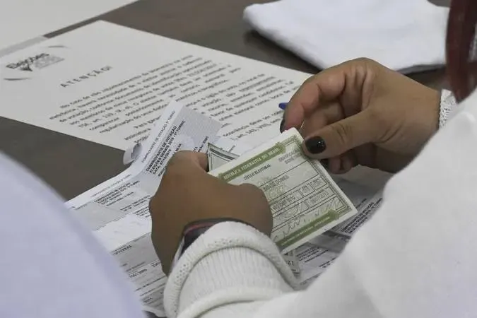 Eleitores têm até 6 de maio para regularizar o título e garantir participação nas eleições de 2026