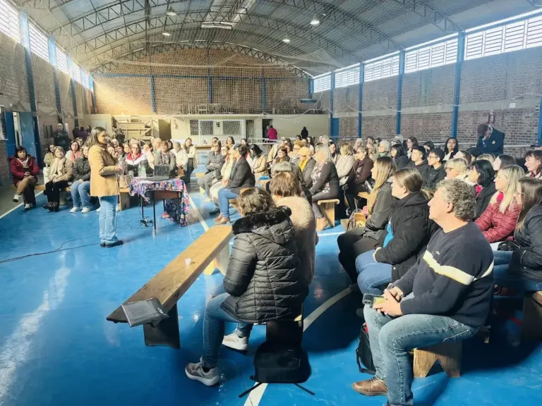 Mulheres do campo compartilham experiências e fortalecem empreendedorismo rural em Passo do Sobrado