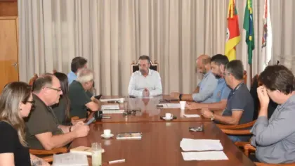 Prefeitura trabalha na retomada do Sistema de Pavimentação por Parceria