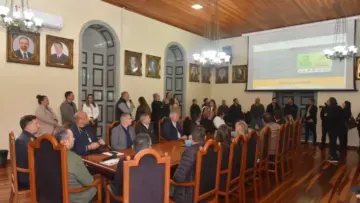 Prospera Santa Cruz é lançado para ampliar acesso ao crédito e fortalecer pequenos negócios