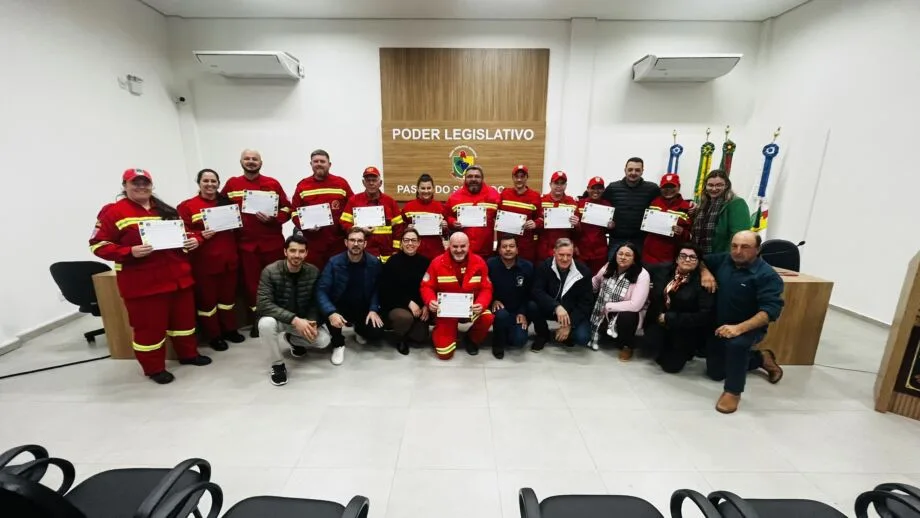 Bombeiros Voluntários de Passo do Sobrado recebem reconhecimento por atuação comunitária