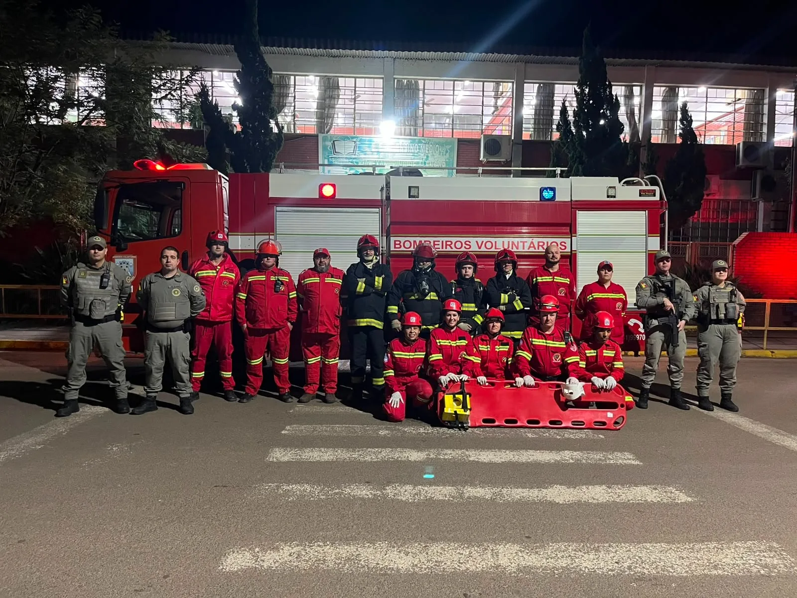 Simulado de incêndio mobiliza comunidade escolar em Passo do Sobrado