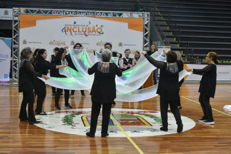 Jogos Municipais de Inclusão  movimentam o Parque da Oktoberfest