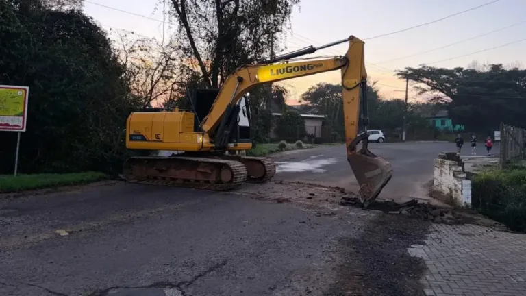 Ampliação da vazão do Arroio Cavalhada busca reduzir alagamentos na entrada de Vale Verde