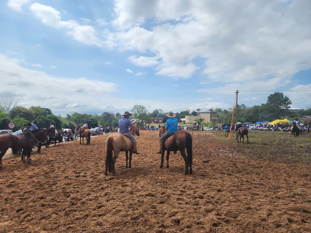Atividades campeiras marcam o primeiro Acampamento Farroupilha de Vale Verde
