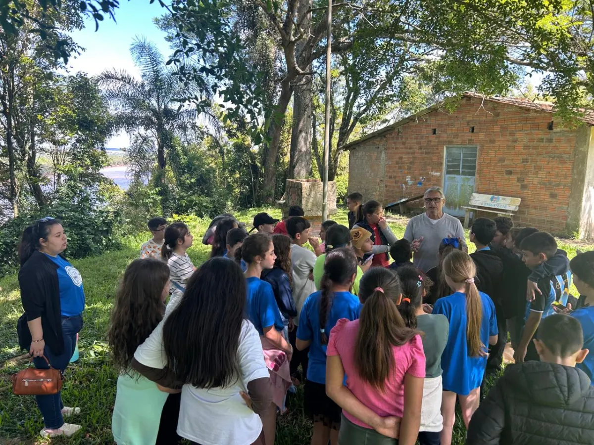 Alunos da Escola Nossa Senhora da Saúde exploram a história de Rio Pardo e transformam aprendizado em notícia
